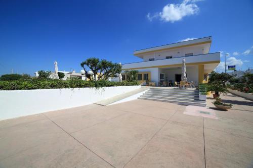 Albatros Hotel