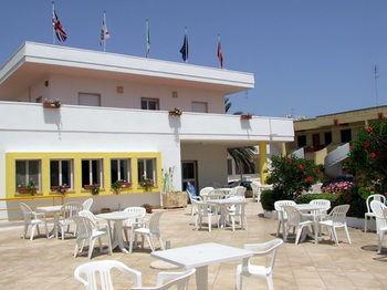 Hotel Albatros 3*